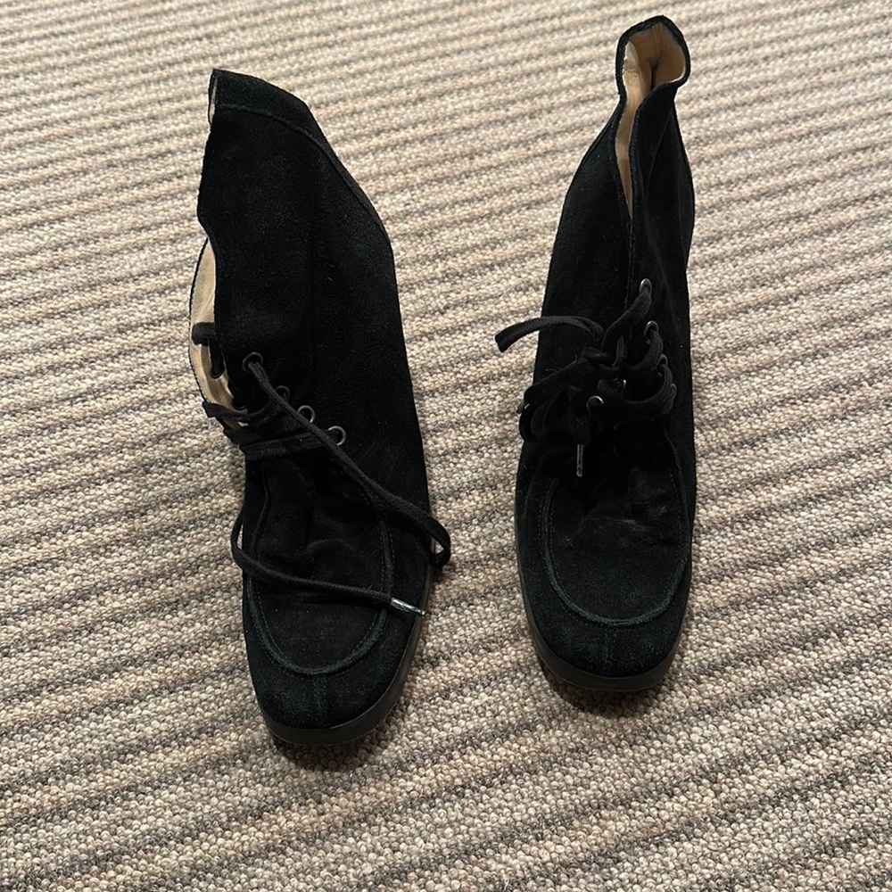 Black cute suede booties lace up